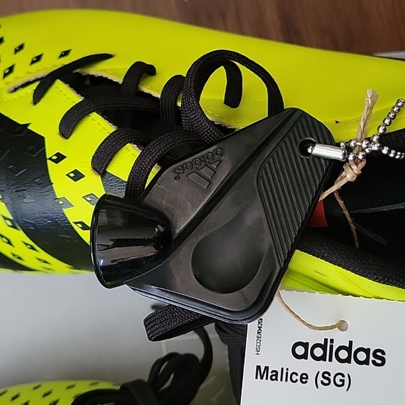 NIB Adidas Malice Rugby Cleat Boots - Picture 4 of 4